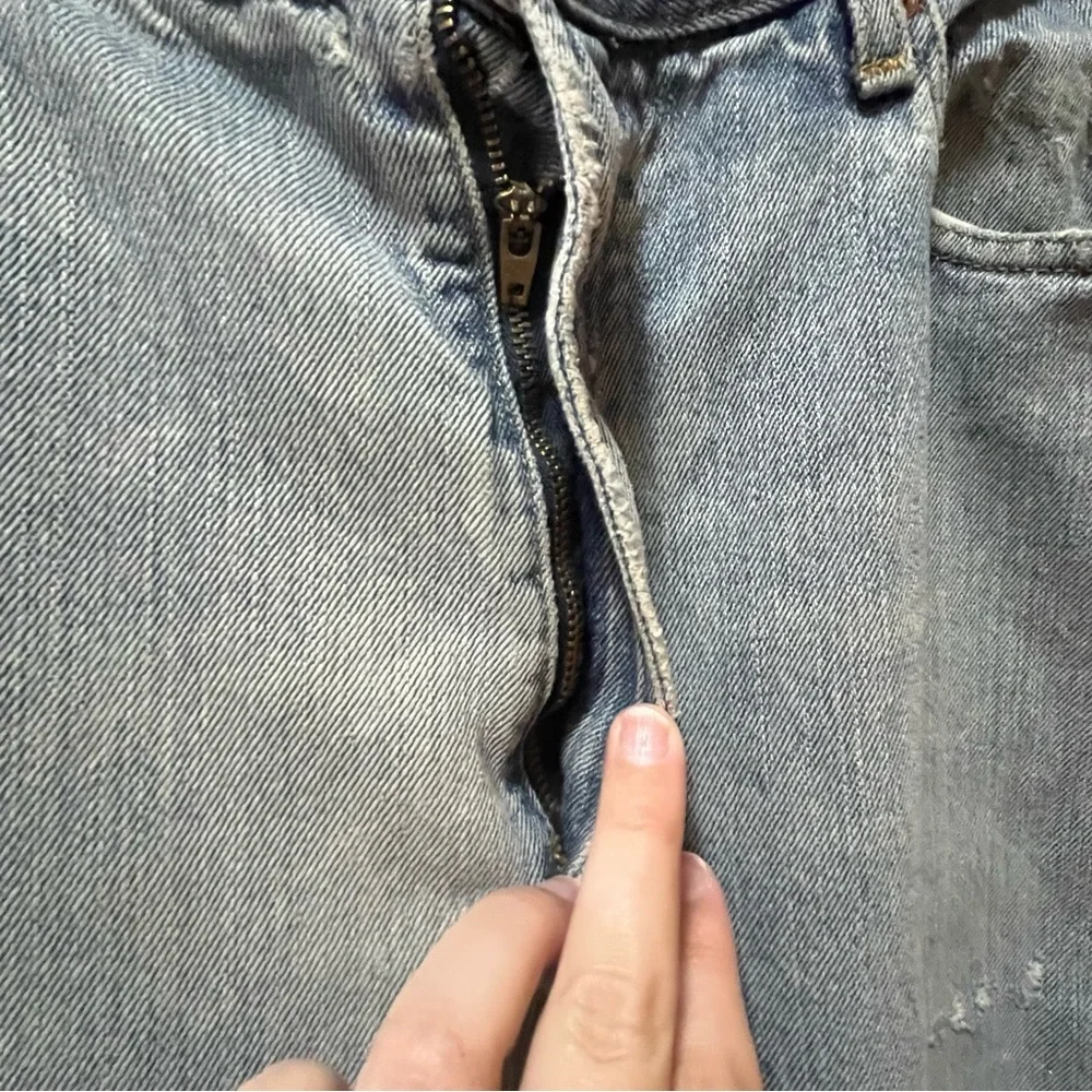Levi's 505 Regular Fit Blue Straight Jeans with Distressed Details.38x32